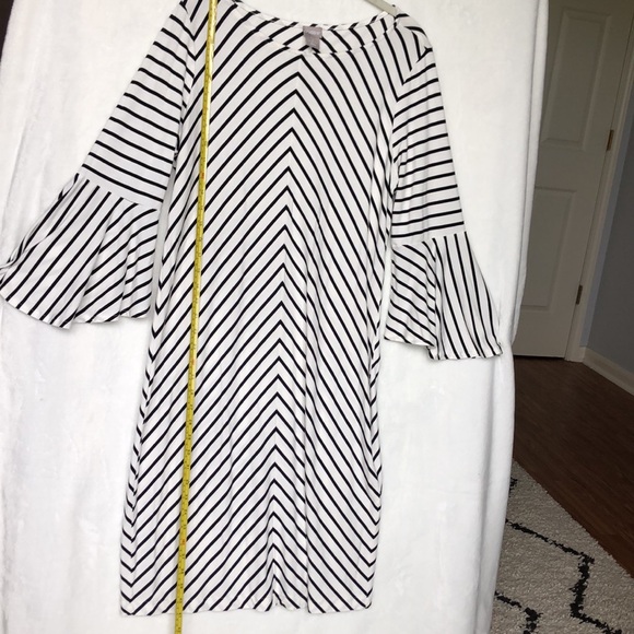 Chico’s women’s dress, Size 2=Large. - Picture 4 of 6